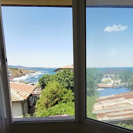 Valdi Hotel Ahtopol
