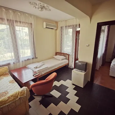 Valdi Hotel