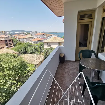 Valdi 2* アフトポル