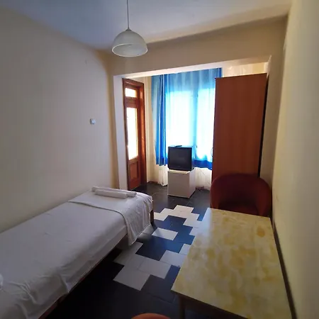 Valdi Hotel