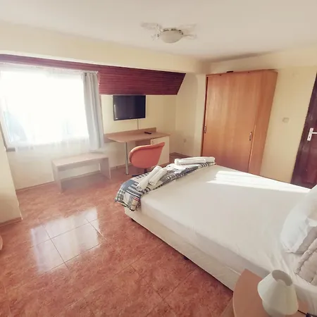 Hotel Valdi