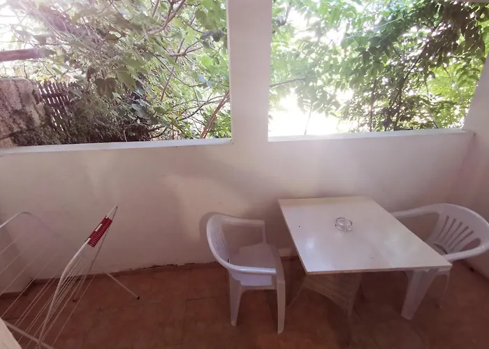 Хотел валди