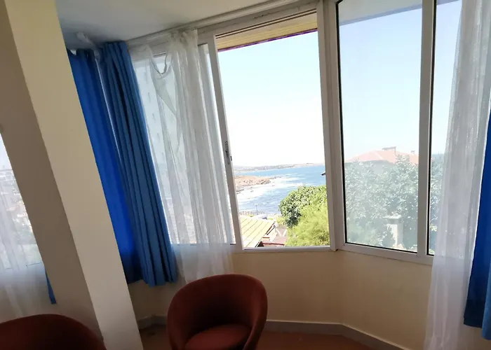 Хотел валди Ахтопол