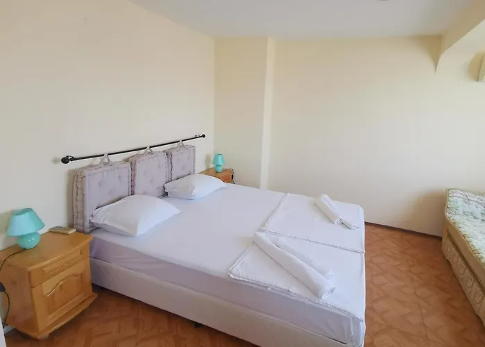 Хотел валди Ахтопол