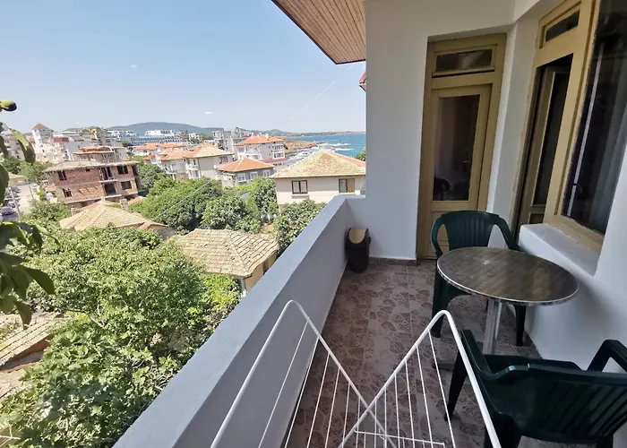 валди 2* Ахтопол