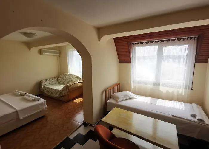 валди Хотел Ахтопол