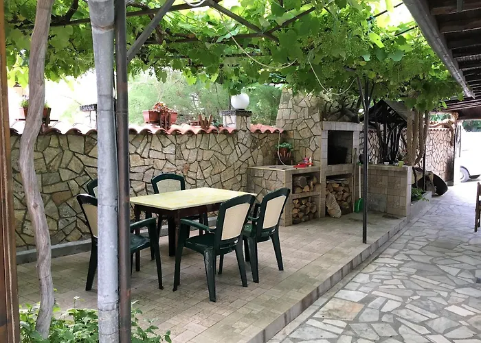 Хотел валди Ахтопол